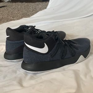 Nike Basketball Shoes